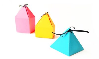 Custom Pyramid Boxes
