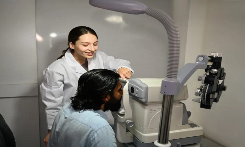 Laser Eye Surgery in Khanewal