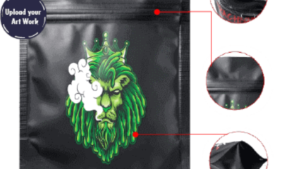 Explore high-quality custom Mylar vacuum seal bags with logo from UniversalPackaging. Durable, precise, and ideal for professional product presentation.